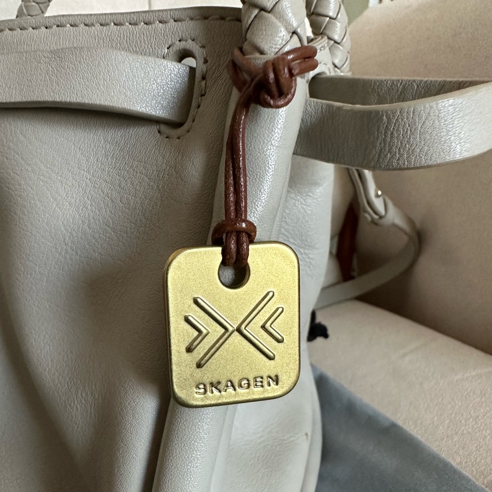 Skagen mini Kolding Bucket - Picture 5 of 7